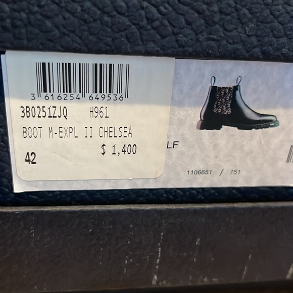 Dior Men’s Boot Size 42 EU / 9D US. Never worn, purchased in December 2021. - Picture 3 of 3